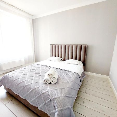 Апартаменты В Жк Only Sun Astaná Exterior foto